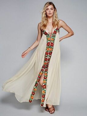 NEW Boho Floral Embroidered Lace-Up Flowy Cottage Core Maxi Dress White Size XL